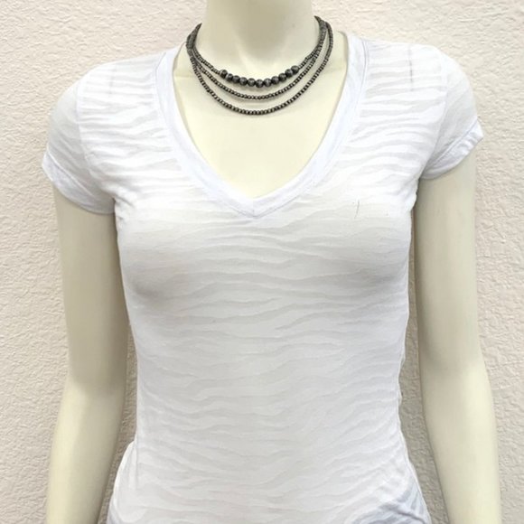 Western Navajo Necklace Three Strand - Picture 2 of 3